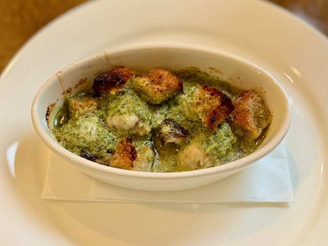 カキと茸のエスカルゴ風グラタン